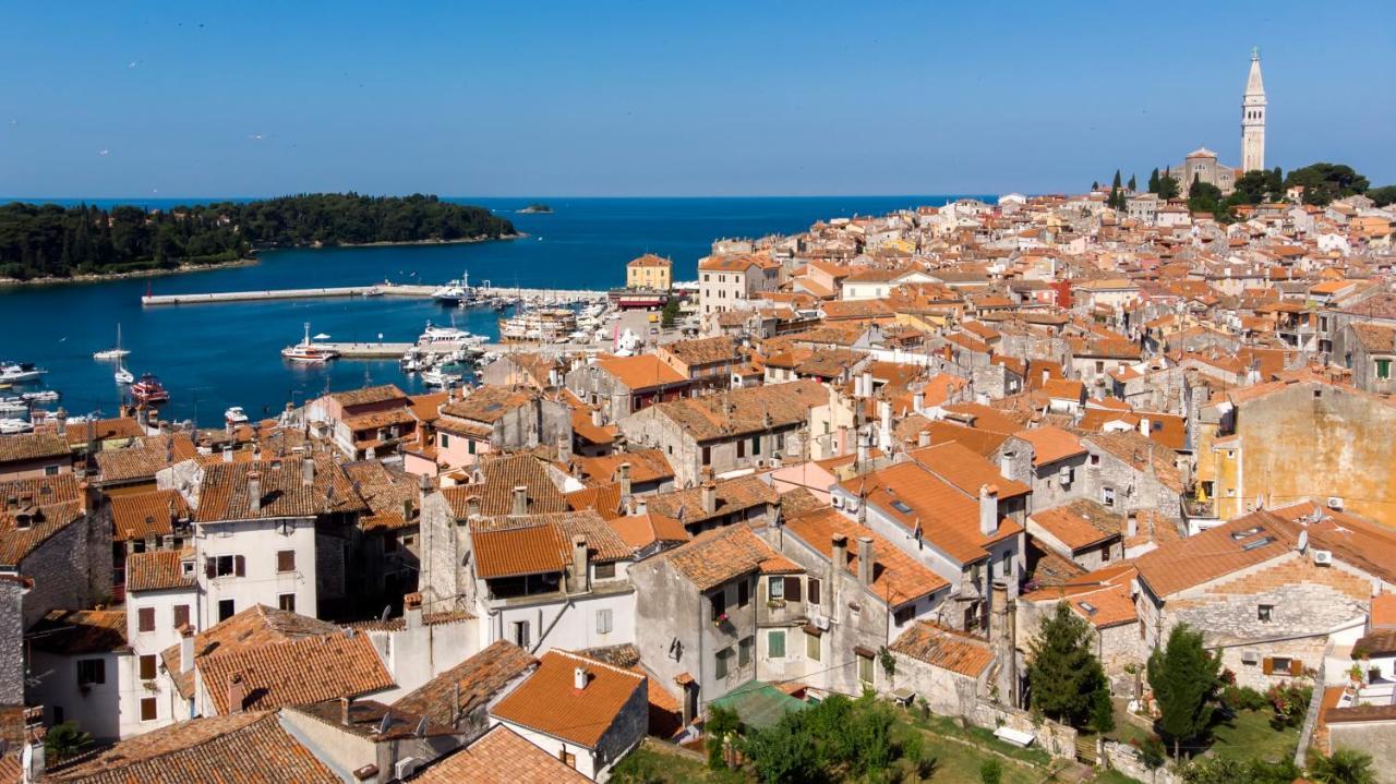 Joseph'S Yard Apartment Rovinj Exterior foto